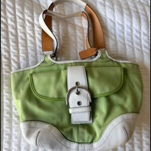 Vintage Coach Green and White Women's Bag
